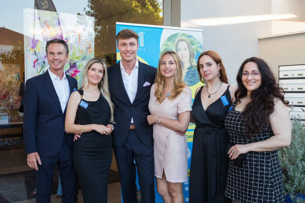 C1 Broker Team - C1 Broker Portugal - Team Portugal - C1 Art Gallery