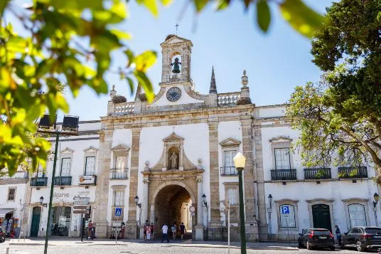 Health Insurance Faro, Faro Insurance Broker, Health Insurance Expats Faro, Health Insurance Algarve